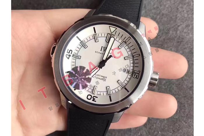  IWC ƽ         23053