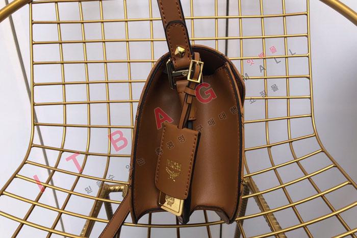 MCM   M83002-1