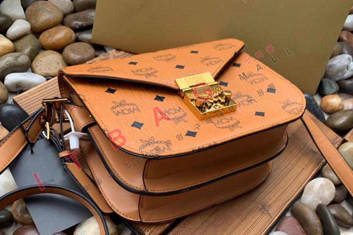 MCM   M83004-2