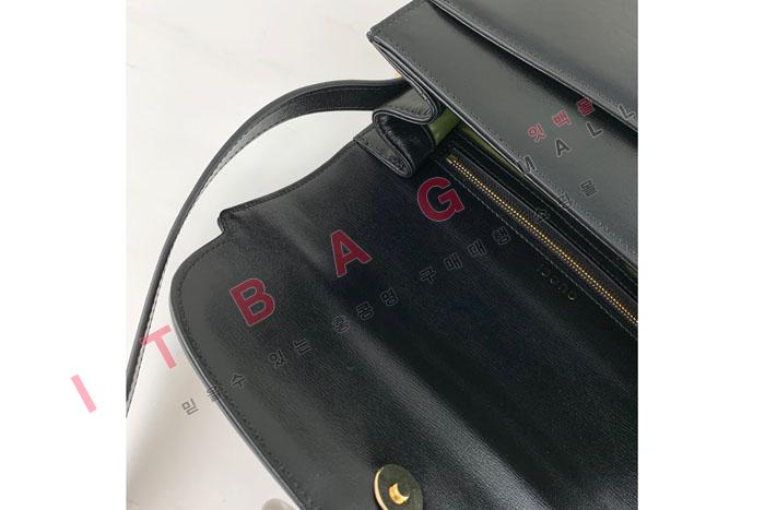  GG    589474-2  