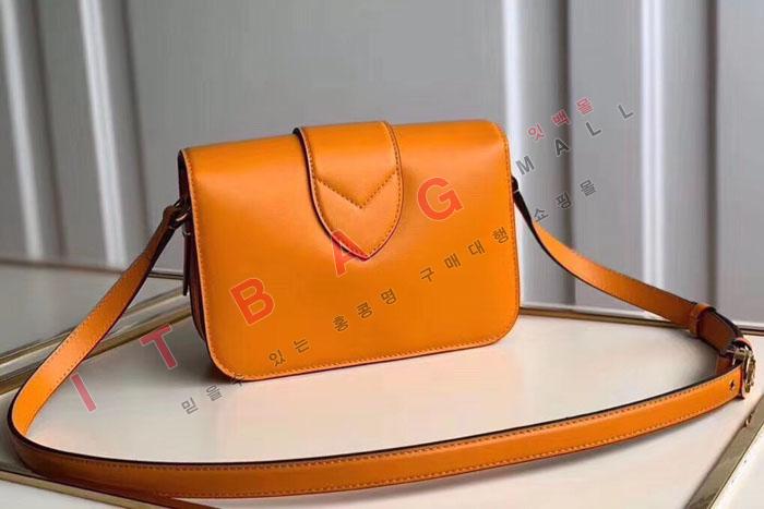 ̺    M55950-3  