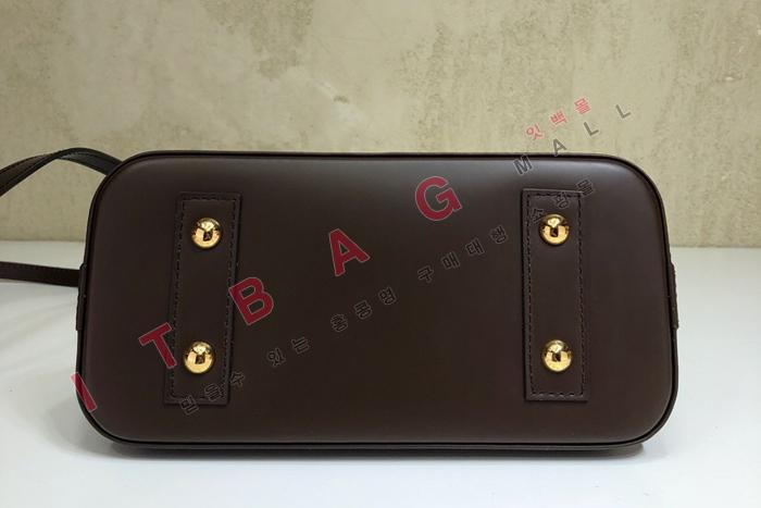 ̺ ˸ BB   N41221  