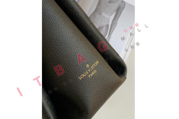 ̺  BB    M43748  