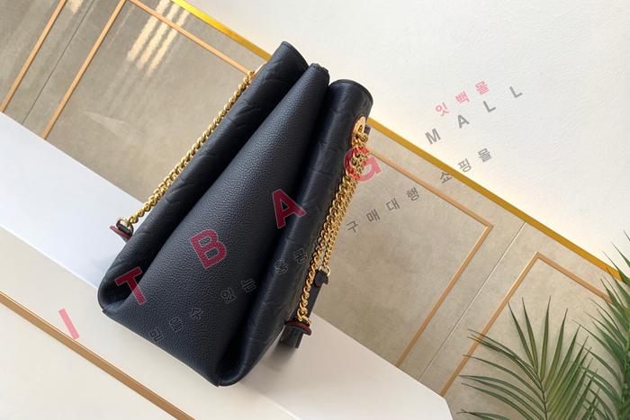 ̺  BB    M43748-1  