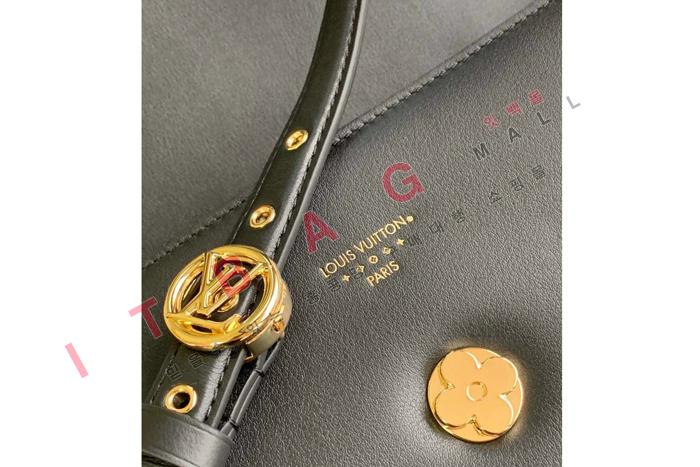 ̺      M55948  