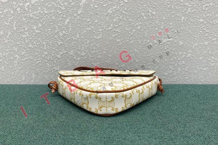  ﰢ   J195903-2  ()