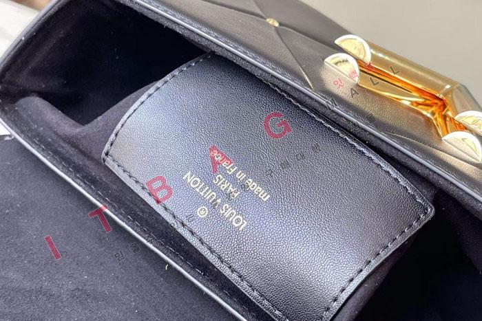 ̺ ƮƮ   MM   M59029  (Sֻ)