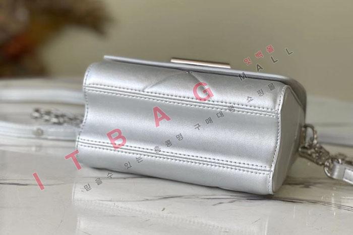 ̺ ƮƮ   PM   M59031  (Sֻ)