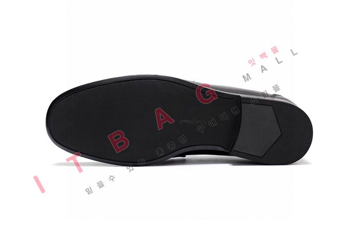 ䷹     MYB1373