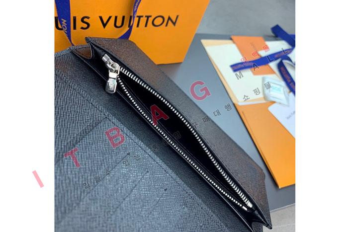 ̺ ¥    M81554
