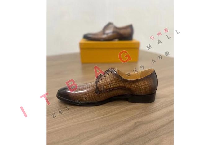 ̺ LP4851
