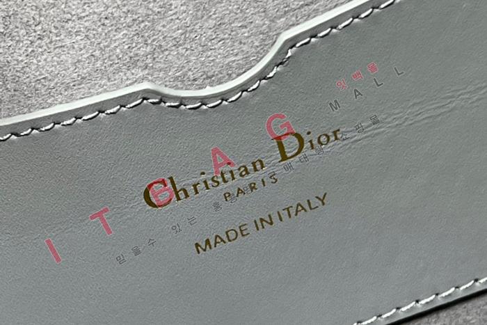  30    DR90326-3