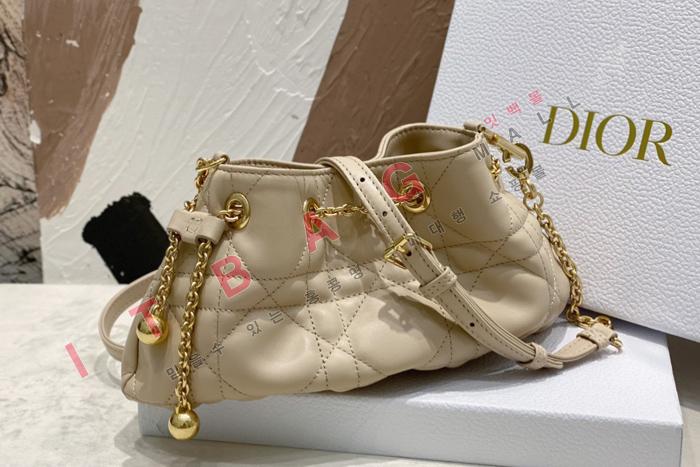   Ϲ  DR90204-2