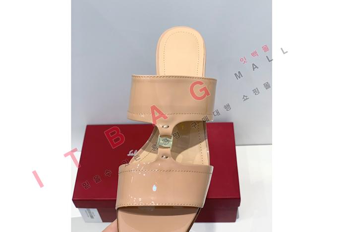 ䷹      SH6592    5CM