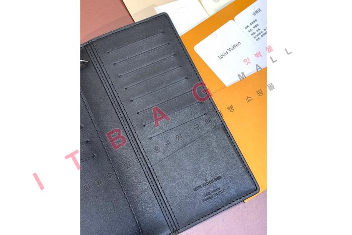 ̺ ¥    M61697-2