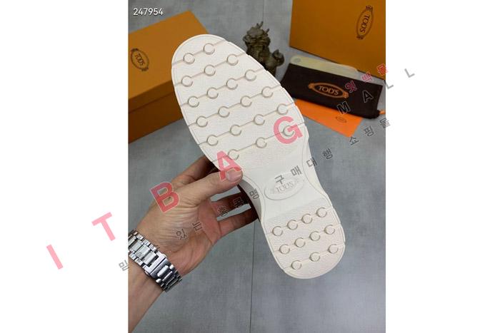    MYB8469