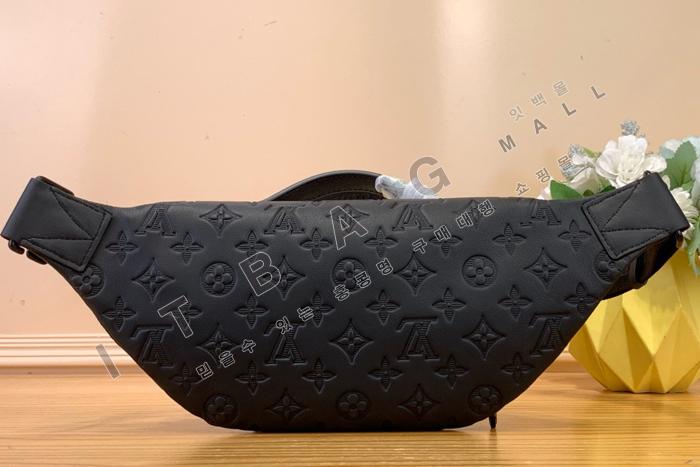 ̺   M47058-1