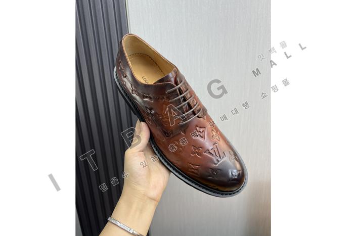 ̺   YF8134