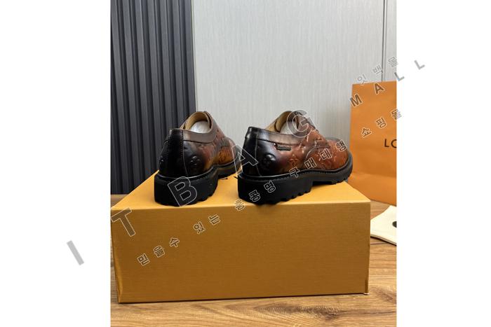 ̺   YF8134
