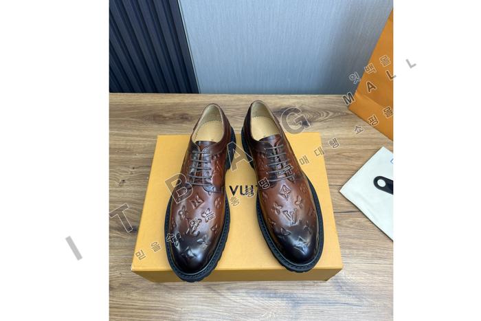 ̺   YF8134